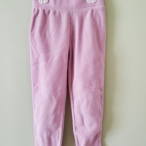 Pink trousers for 5 years old girl, good condition.